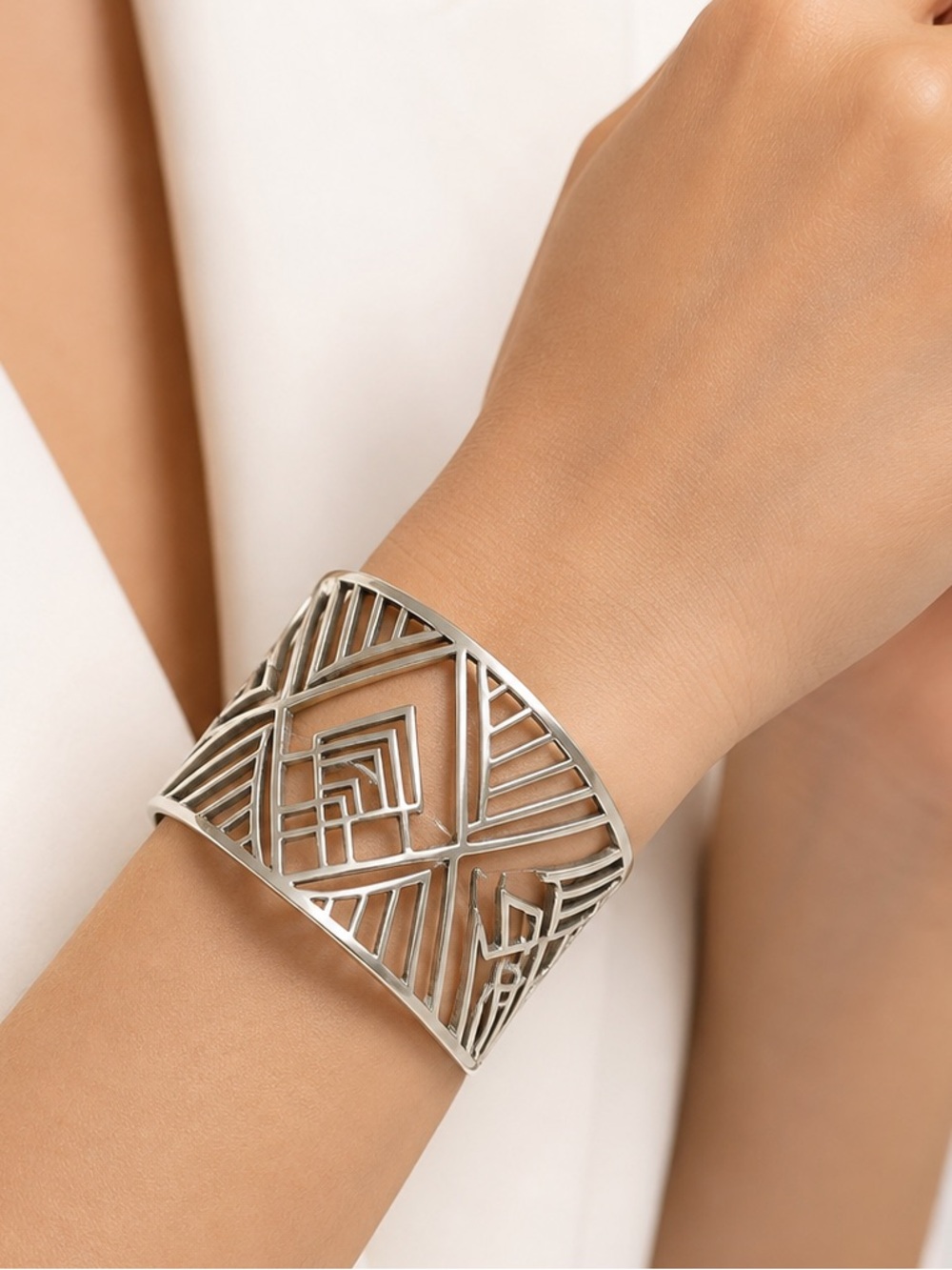 Patterned thick cuff bracelet